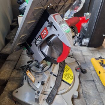 Femi 733 Verstekzaagmachine 1