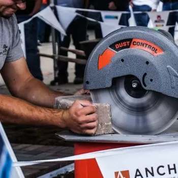 iQ Power Tools iQ360XT Steenzaagmachine Starterspakket - Incl. Roltafel + 1x Gratis Diamantzaagblad + Scherpsteen - Afbeelding 9