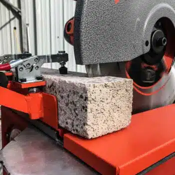 iQ Power Tools iQ360XT Steenzaagmachine Starterspakket - Incl. Roltafel + 1x Gratis Diamantzaagblad + Scherpsteen - Afbeelding 11