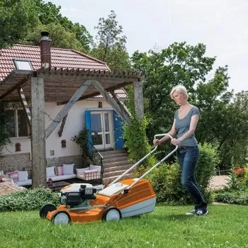 Stihl benzine grasmaaier rm 248