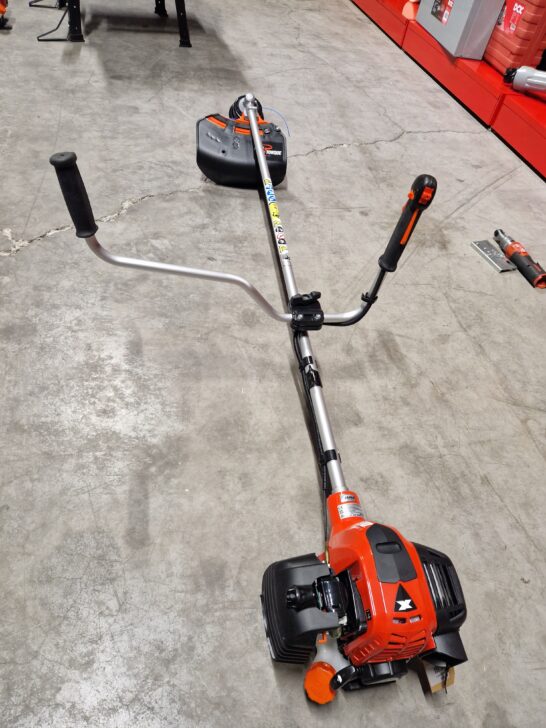 ECHO benzine bosmaaier SRM-3611TU 3 ECHO benzine bosmaaier SRM-3611TU 3