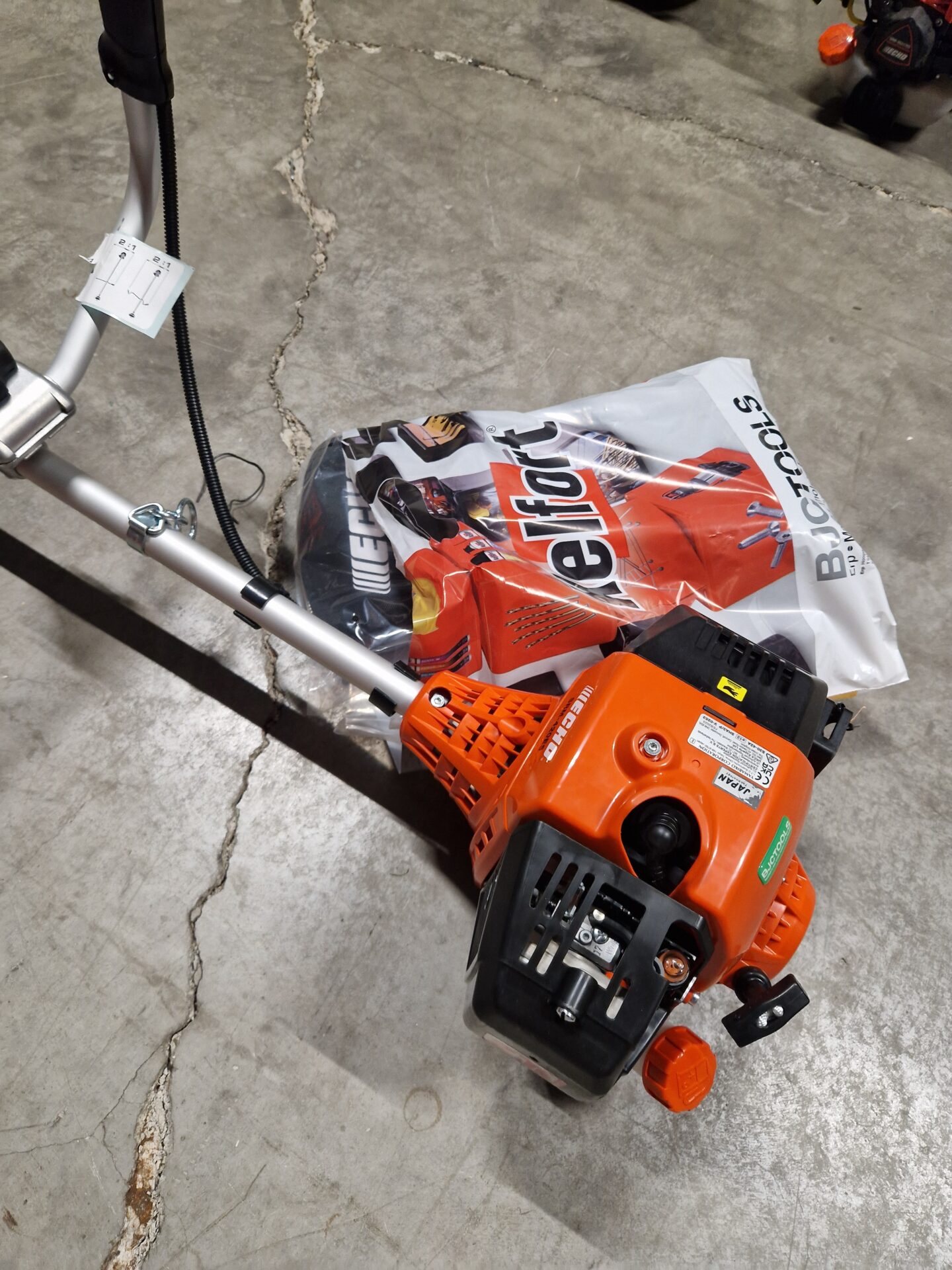 ECHO benzine bosmaaier SRM-420ESLWU 6