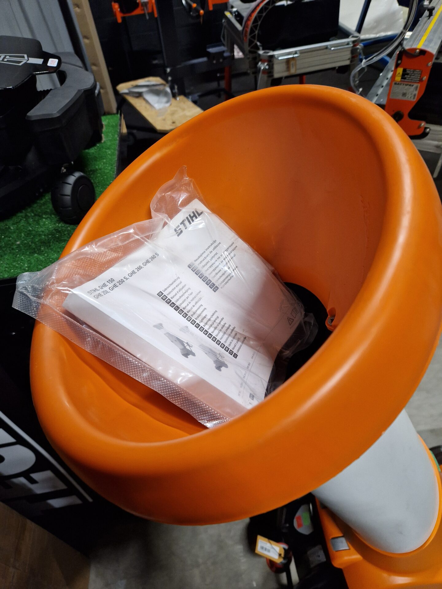 Stihl GHE 260 Elektrische tuinhakselaar 4